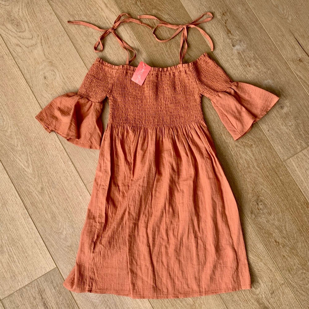 NWT! Adorable Vestique Mini Dress Size Small